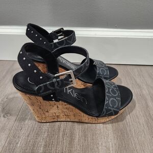 Calvin Klein Karmona Size 7.5 Women's